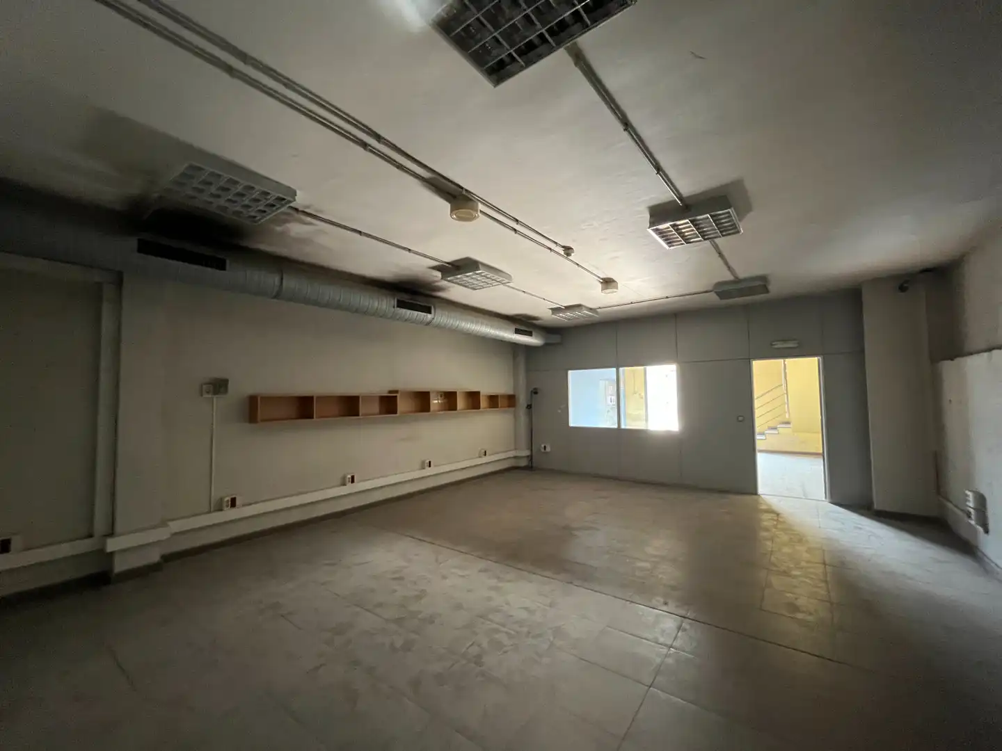 Nave industrial en venta en Riudellots de la Selva con Calefacción y Alarma