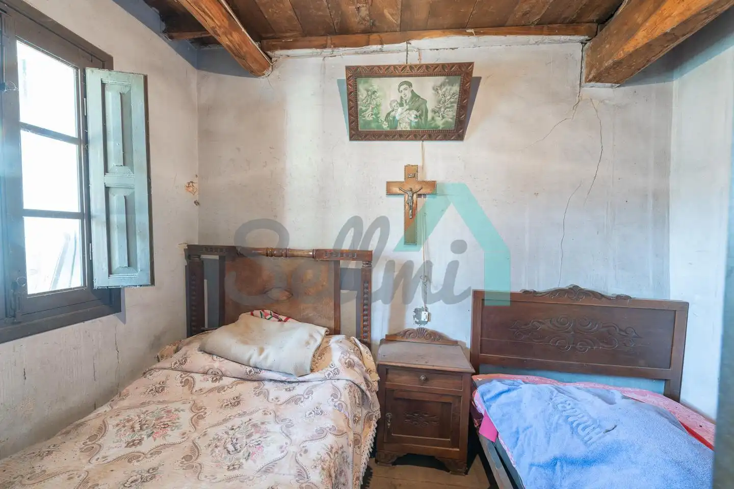 Schlafzimmer von Einfamilien-Reihenhaus zum Verkauf in Quirós mit Privatgarten und Terrasse