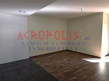 Dúplex con ascensor en venta en Avenida Emiliano Alonso Sanchez - Lombas 17