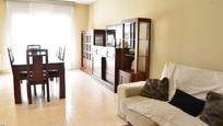 Living room of Single-family semi-detached for sale in La Bisbal del Penedès  with Terrace and Balcony