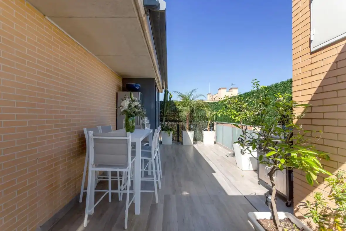Àtic amb piscina en venda a Avenida Maestro jose Garberí, imagen 20