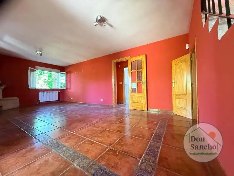 Sala de estar de Casa o chalet en venta en Traspinedo con Calefacción, Terraza y Trastero