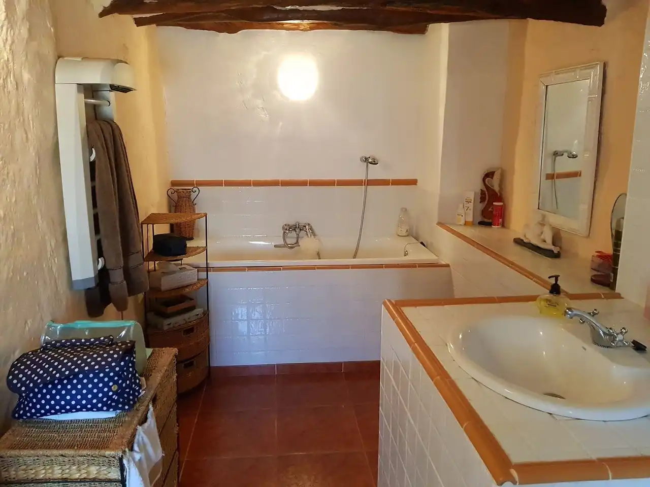 Bany de Finca rústica en venda en Sierro amb Terrassa