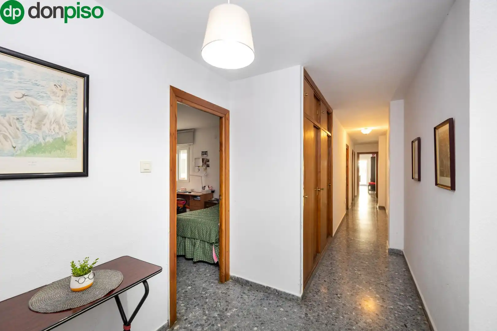 Apartament en venda en Granada amb Calefacció