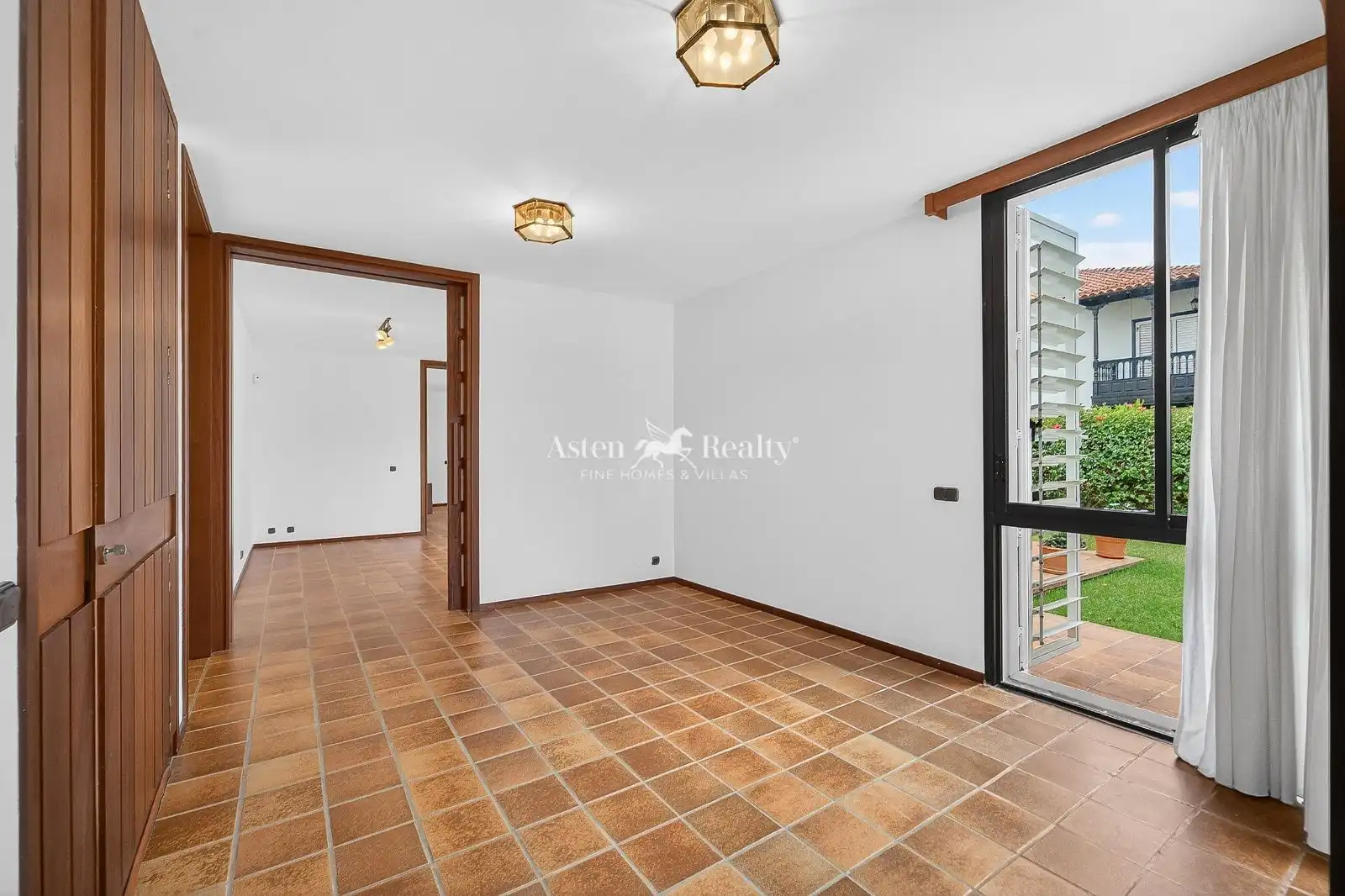 Casa o xalet en venda en Puerto de la Cruz amb Jardí privat, Terrassa i Traster