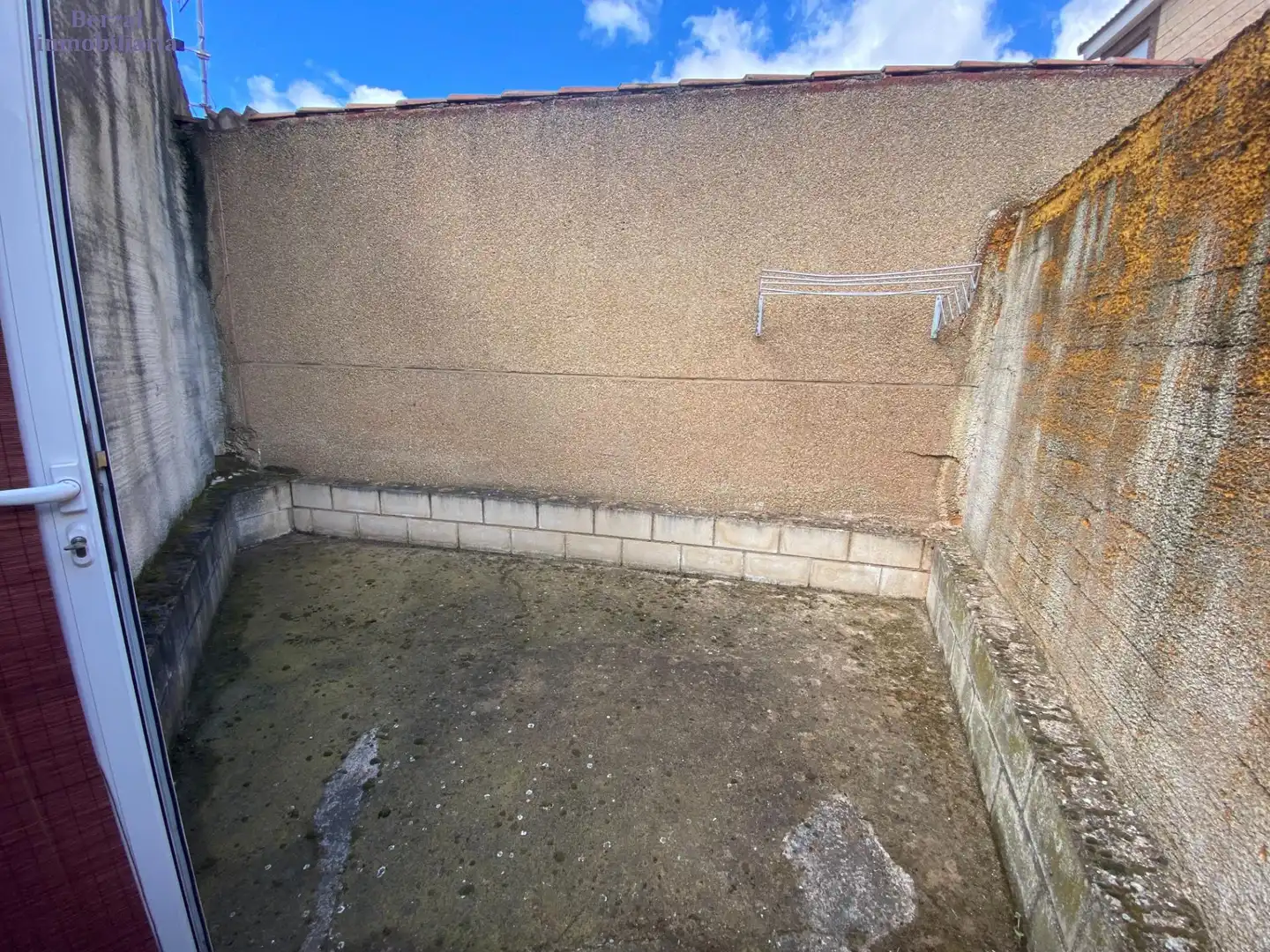 Casa adosada en venta en Hormilla con Calefacción y Terraza