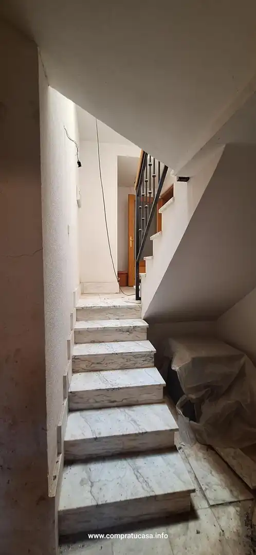 Piso en venta en Segovia con Calefacción, Jardín privado y Parquet