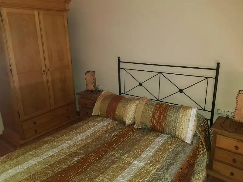 Habitación de Apartamento en venta en Ladrillar con Jardín privado, Trastero y Amueblado