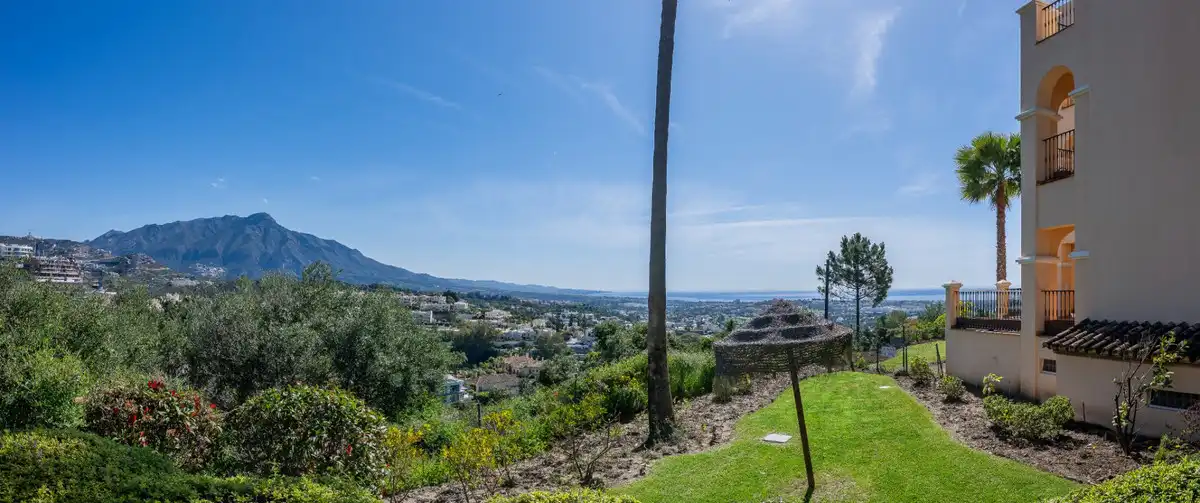Piso con terraza en venta en Urbanizacion el Herrojo 2, imagen 39