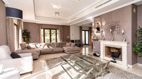 Villa independiente de lujo con piscina, privacidad y prestigio en Benahavis Hills Country Club, imatge 3