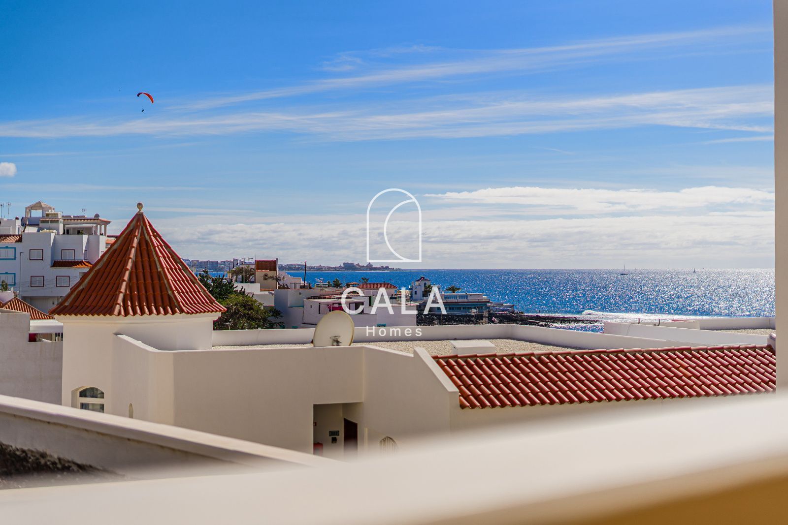 Exterior view of Apartment for sale in Adeje  with Air Conditioner, Heating and Terrace