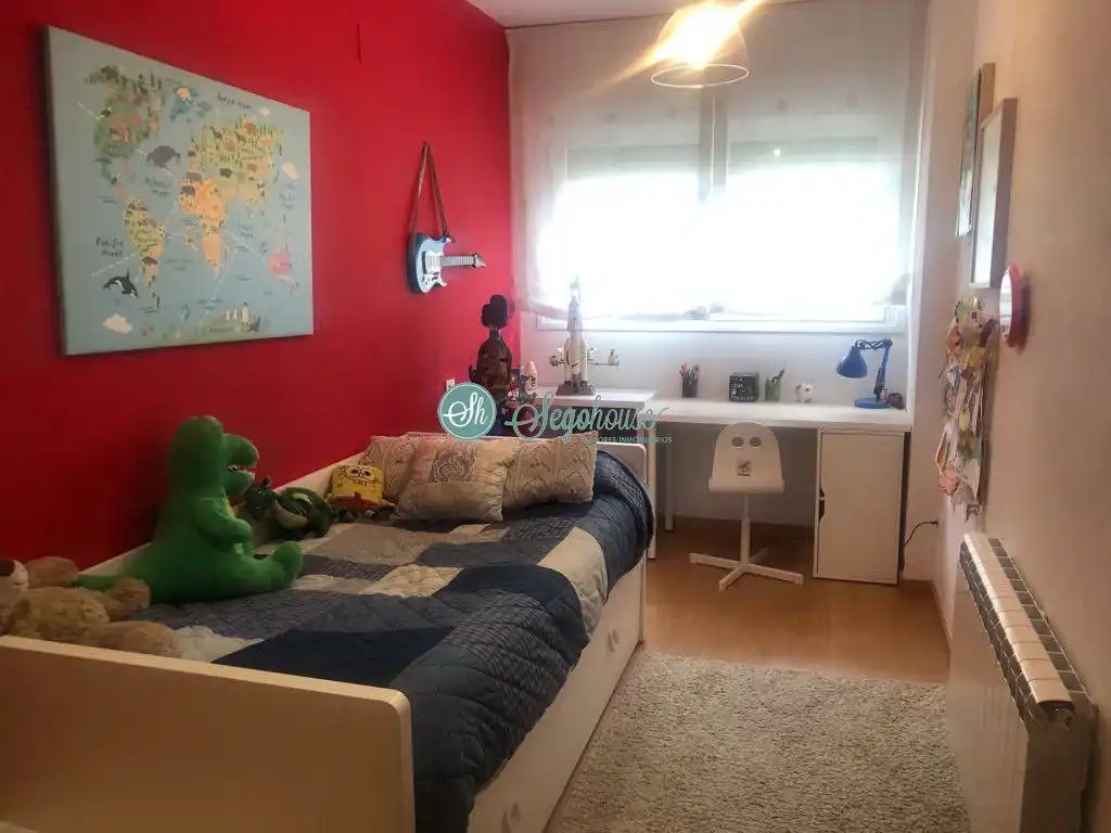 Schlafzimmer von Wohnung zum Verkauf in Segovia mit Heizung, Terrasse und Abstellraum