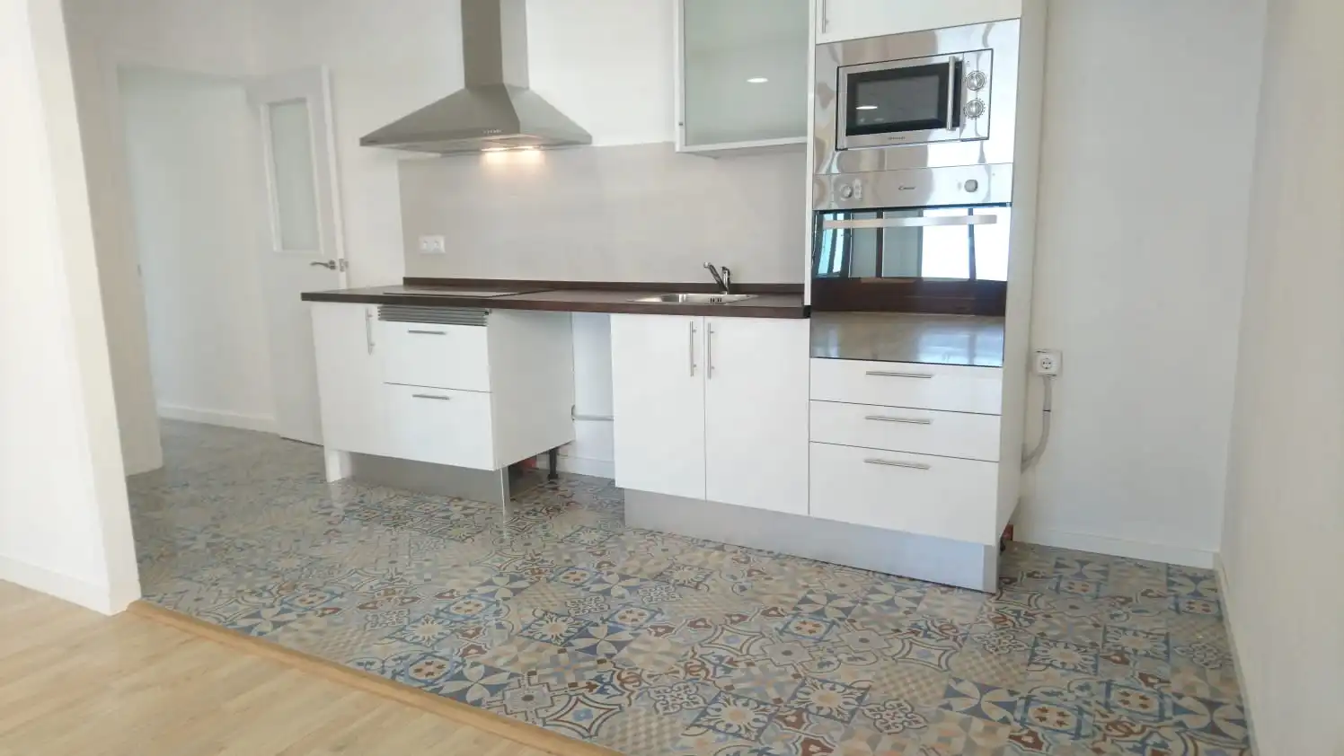 Cocina de Estudio de alquiler en Riells i Viabrea con Aire acondicionado, Calefacción y Parquet