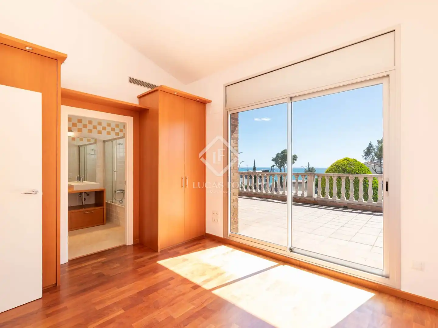 Dormitori de Casa o xalet en venda en Castelldefels amb Aire condicionat, Calefacció i Jardí privat