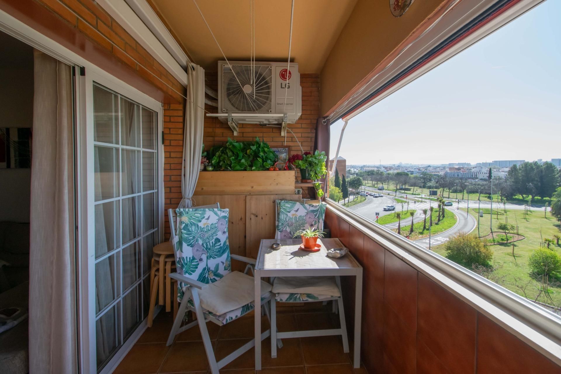 Terraza de Piso en venta en  Sevilla Capital con Aire acondicionado y Terraza