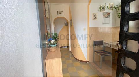 Foto 2 de Piso en venta en Calle Pedro, del, La Bisbal d'Empordà, Girona