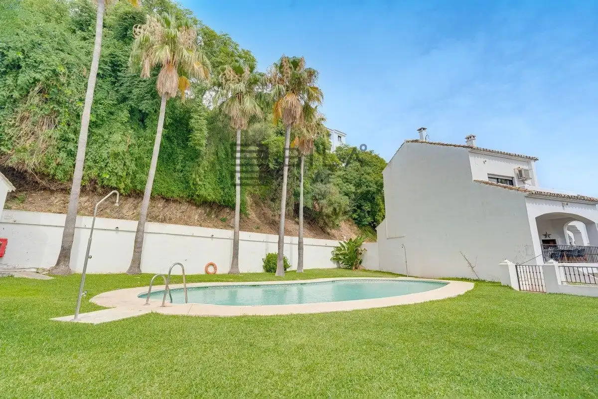 Pis amb piscina en venda a Urb. Mar Golf, imagen 2