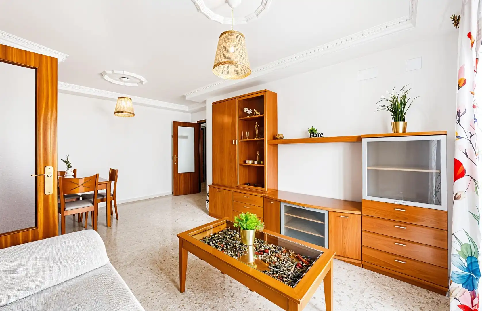 Sala de estar de Piso en venta en Chiclana de la Frontera con Terraza, Trastero y Balcón