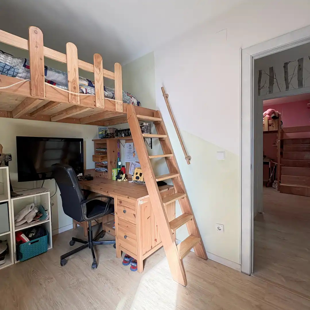 Habitación de Ático en venta en Granollers con Aire acondicionado, Terraza y Trastero
