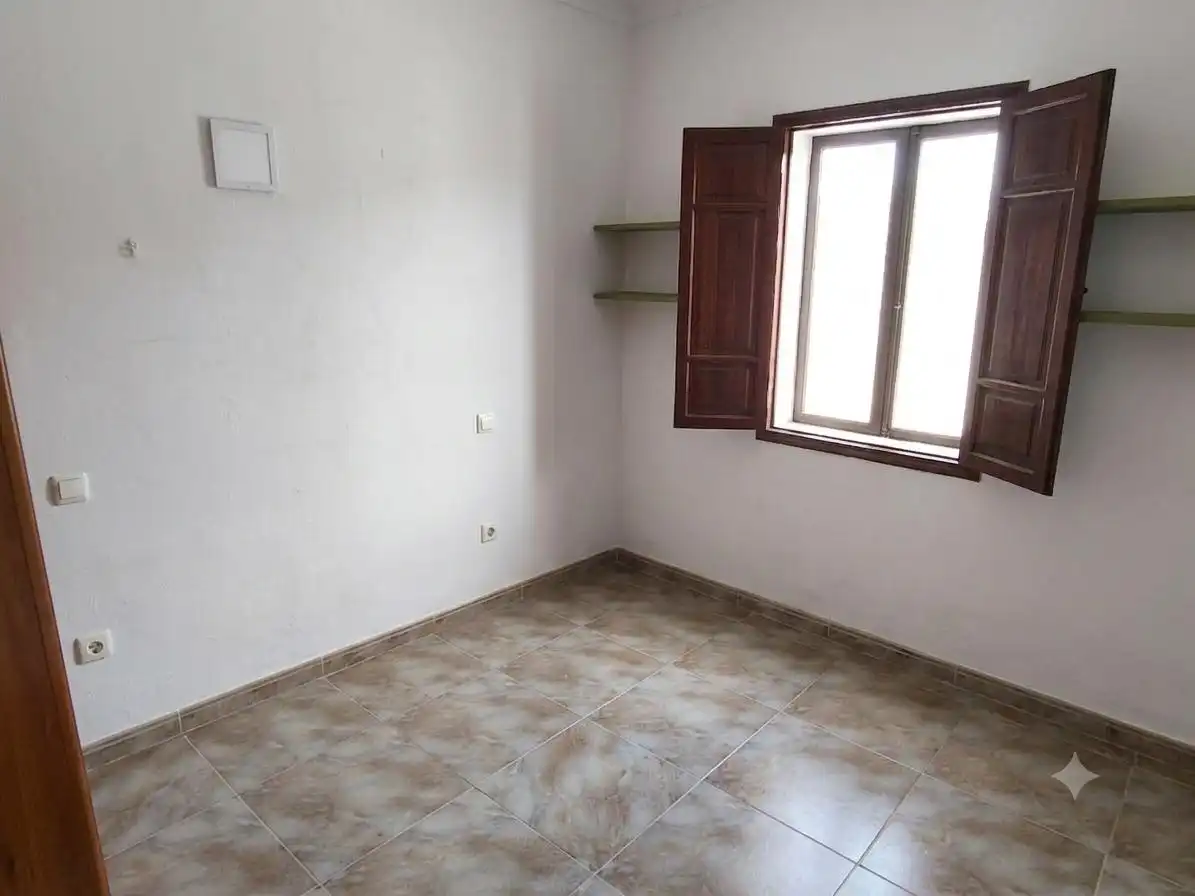 Habitación de Planta baja en venta en Inca con Terraza, Amueblado y Alarma