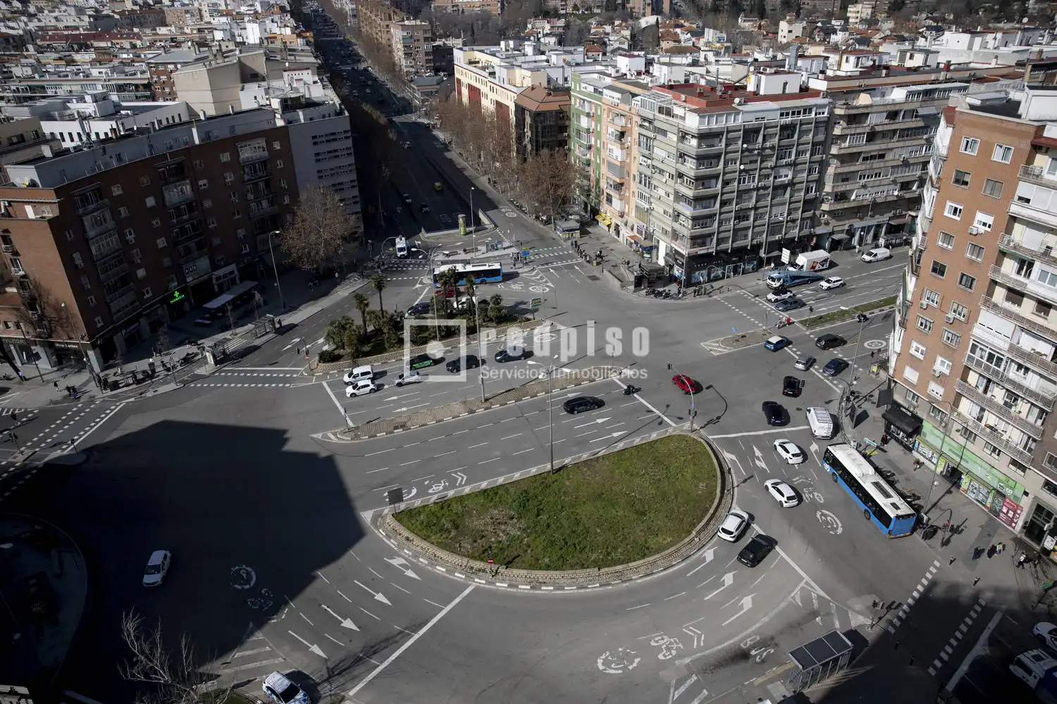 Vista exterior de Garaje de alquiler en Madrid