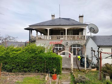 Detached house with garden for sale in Ventiun