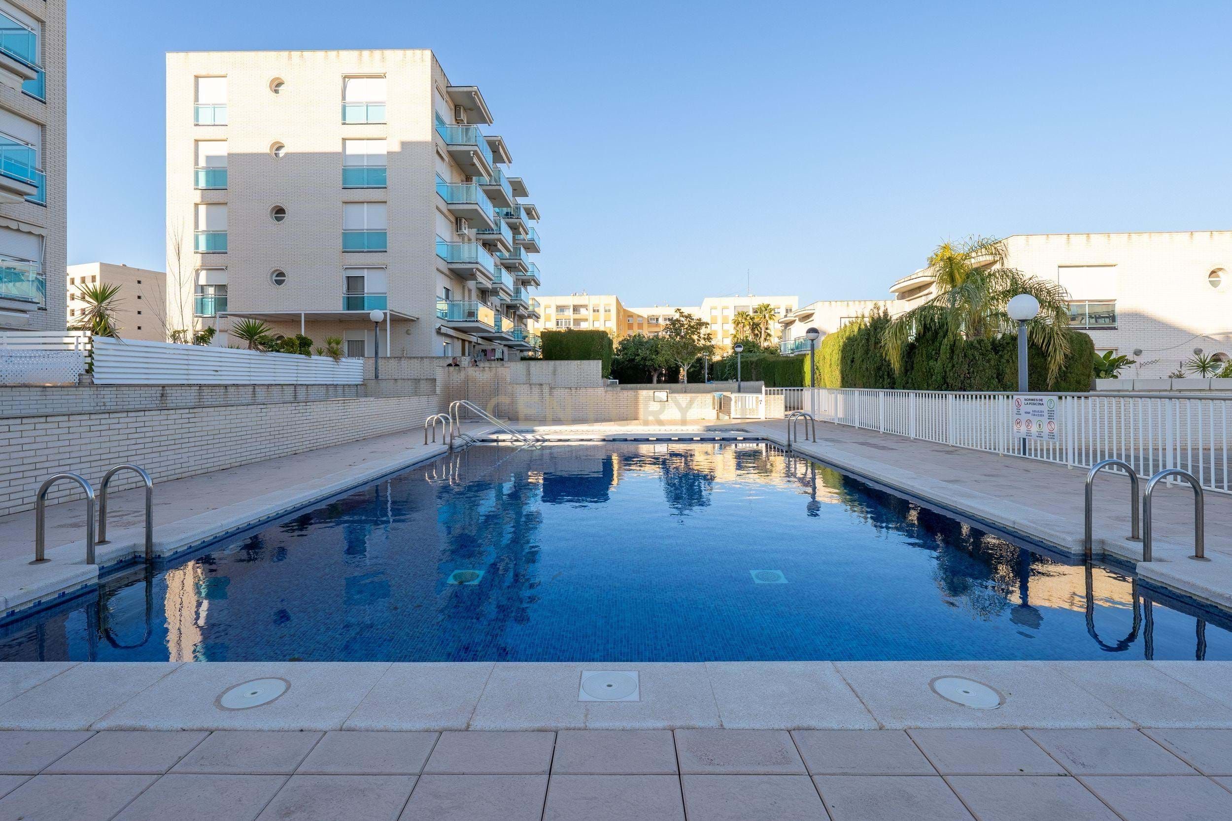Swimming pool of House or chalet for sale in Sant Carles de la Ràpita  with Air Conditioner, Terrace and Furnished