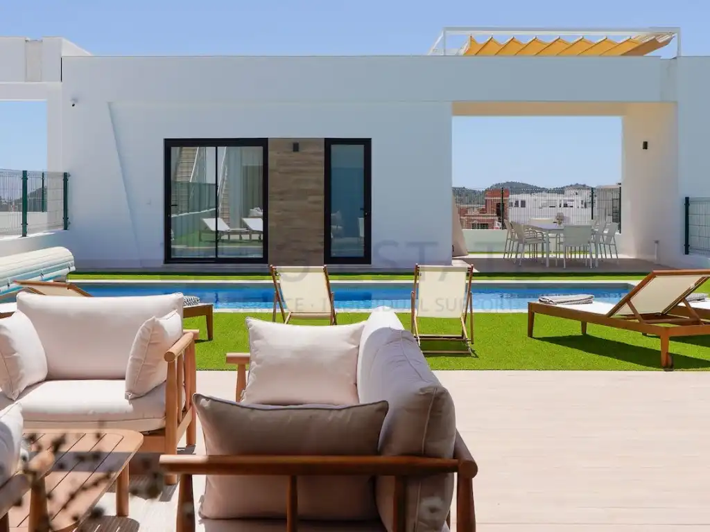 Haus oder Chalet zur Miete in Calle Equador, 4, Balcón de Finestrat - Terra Marina