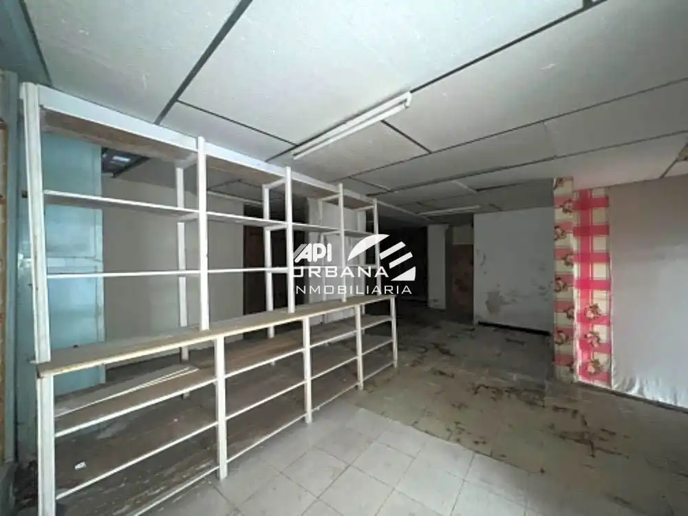 Commercial properties for sale in San Juan De Ávila, 4, Montilla