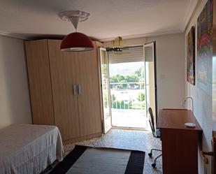 Bedroom of Flat to rent in  Jaén Capital  with Air Conditioner, Heating and Balcony