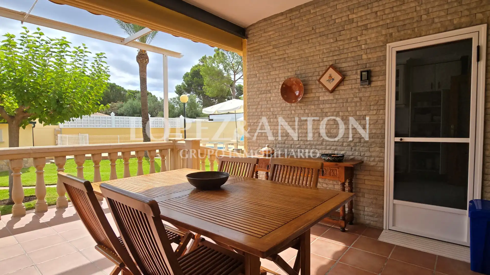 Terrace of Houses for sale in L'Eliana  with Air Conditioner, Private garden and Terrace