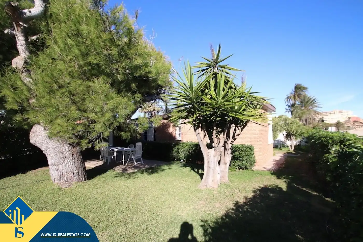 Jardí de Casa o xalet de lloguer en Orihuela amb Aire condicionat, Terrassa i Moblat