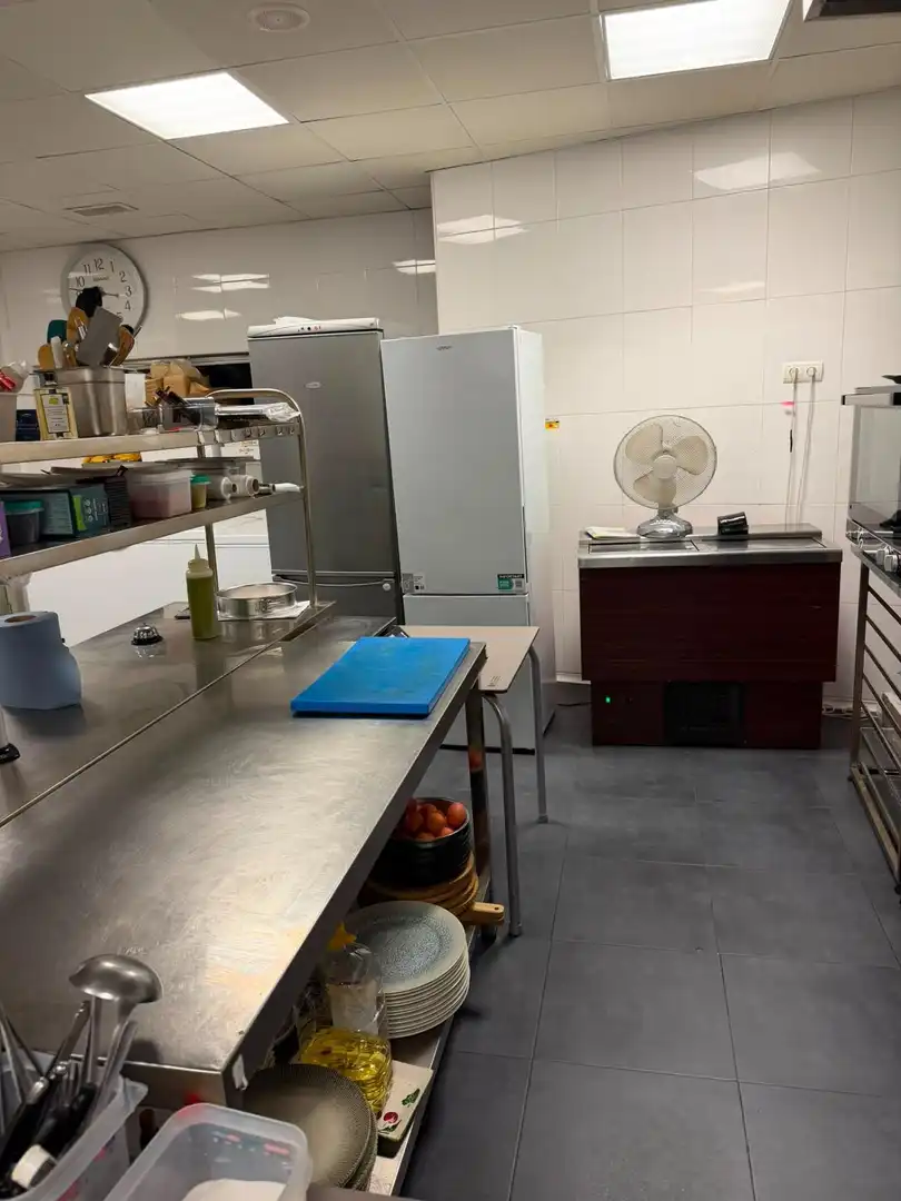 Cocina de Local de alquiler en Sant Joan d'Alacant