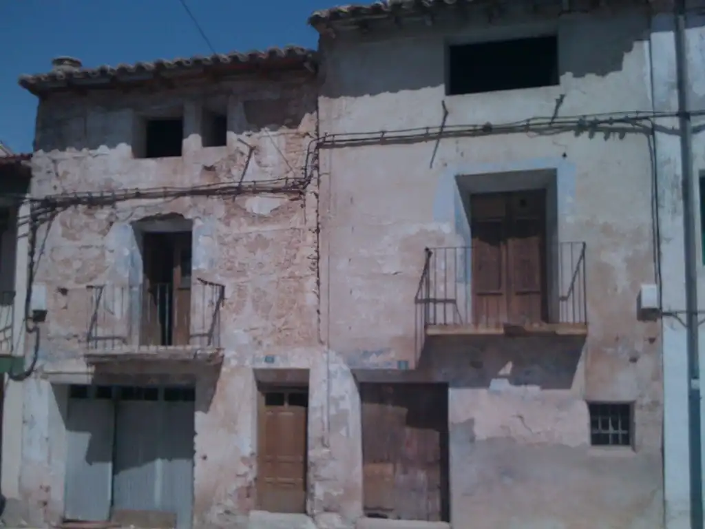 Maison mitoyenne à vendre à Calle Milagro de Calanda 10