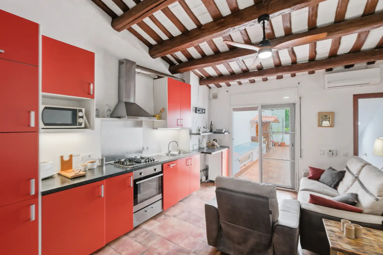 Cocina de Casa adosada en venta en Riudarenes con Aire acondicionado, Calefacción y Jardín privado