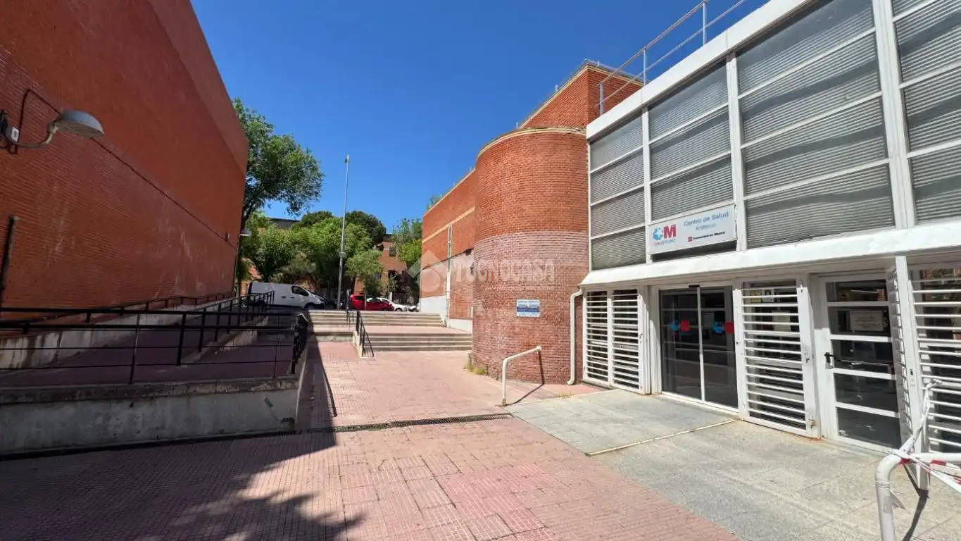 Vista exterior de Pis en venda en Madrid amb Traster