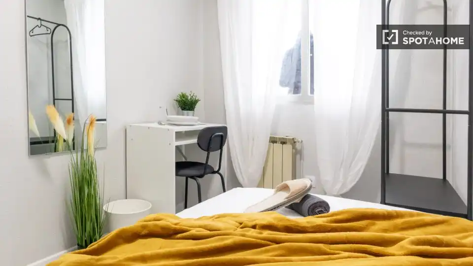 Room in Vista Alegre
