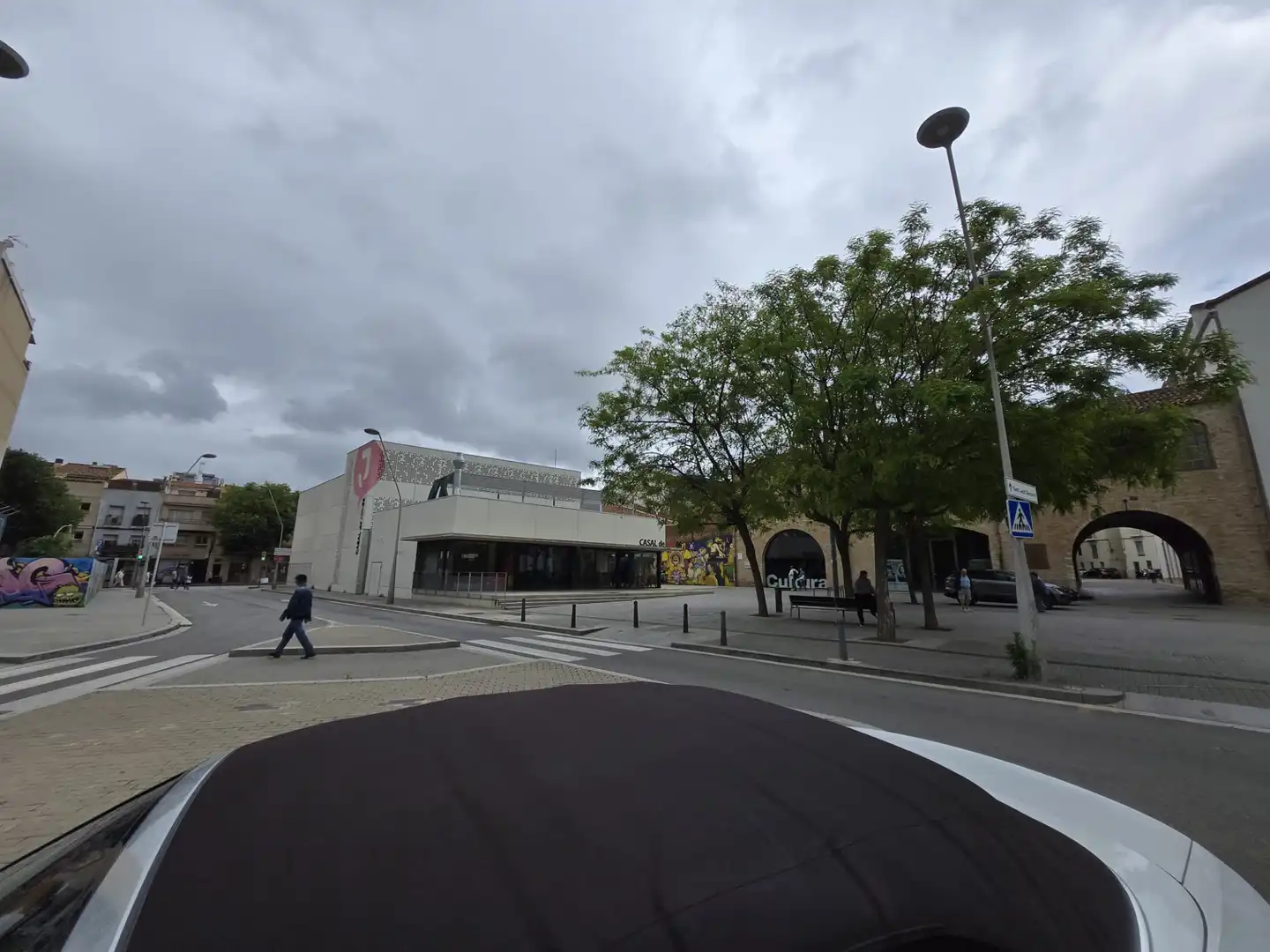 Vista exterior de Garatge en venda en Sant Feliu de Llobregat amb Alarma