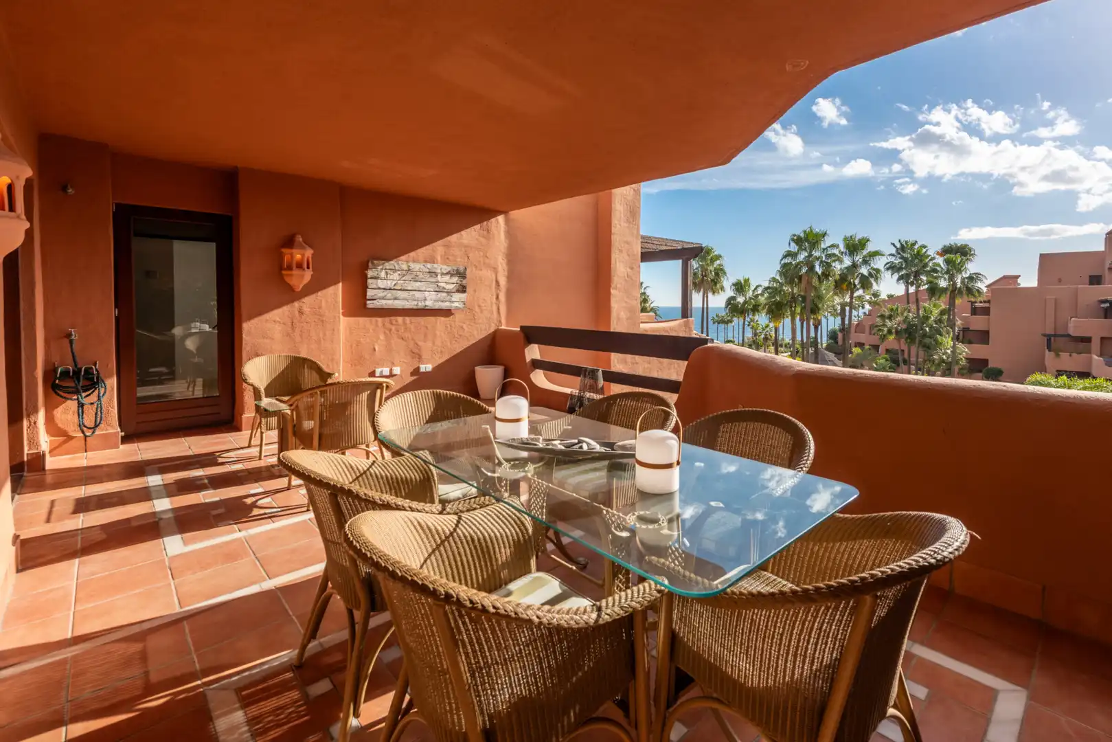 Terrassa de Apartament en venda en Estepona amb Aire condicionat, Terrassa i Piscina