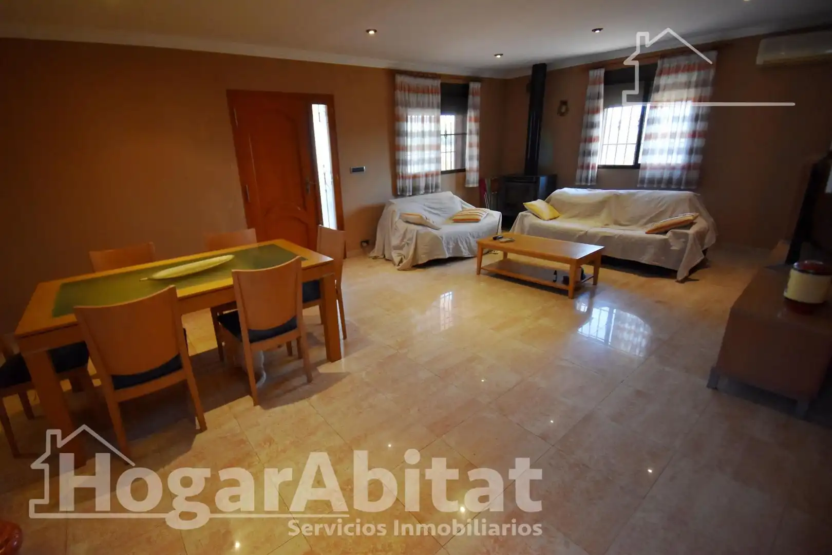 Wohnzimmer von Haus oder Chalet zum Verkauf in Castellón de la Plana / Castelló de la Plana mit Klimaanlage, Privatgarten und Terrasse