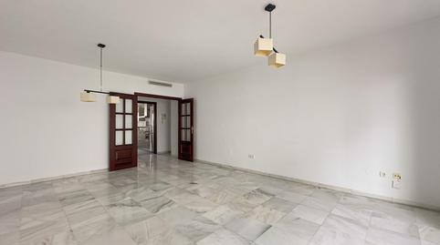 Foto 4 de Piso de alquiler en Calle Rafael de la Hoz Arderius, Huerta de la Reina - Trassierra,  Córdoba Capital