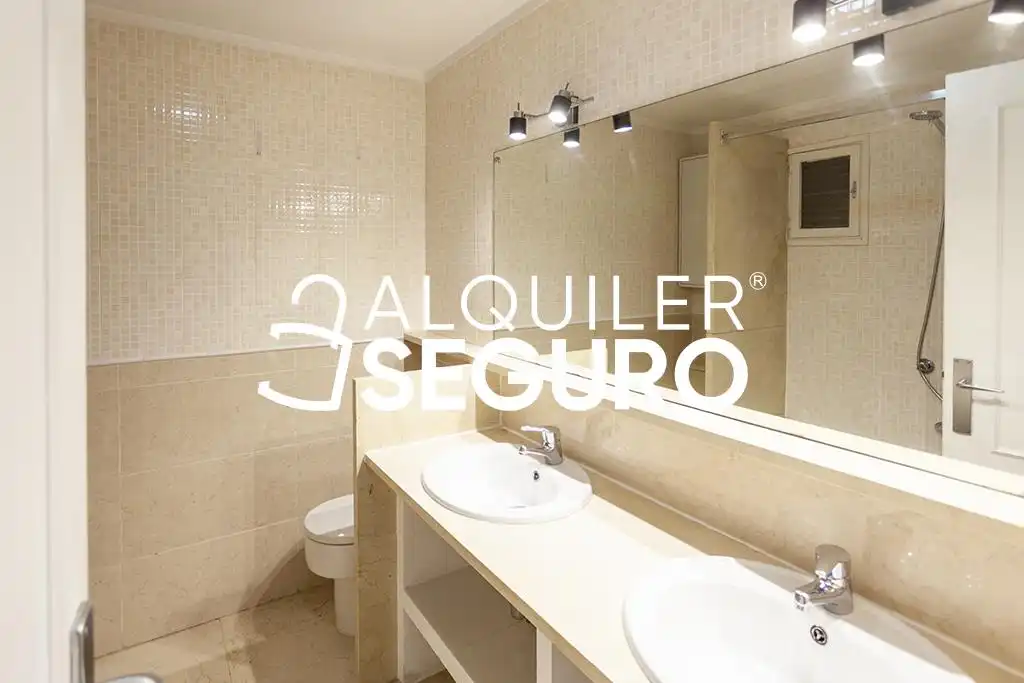 Flat with lift to rent in Menendez Pidal, imagen 14