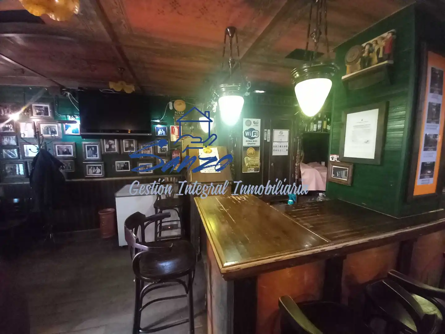 Local comercial en venda a Mollina