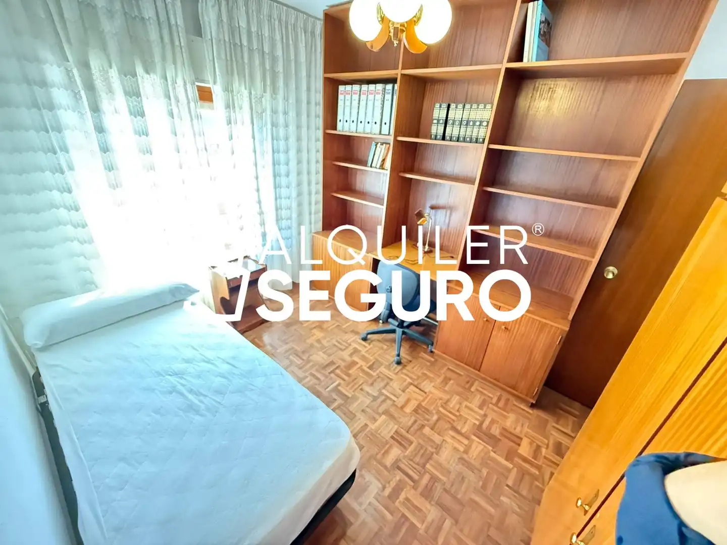 Habitación de Piso de alquiler en Madrid con Aire acondicionado, Calefacción y Terraza