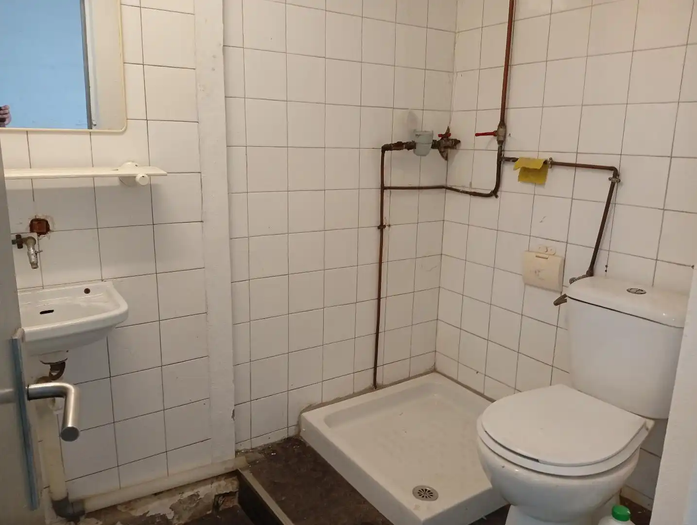 Bathroom of Commercial properties for rent in Zaragoza