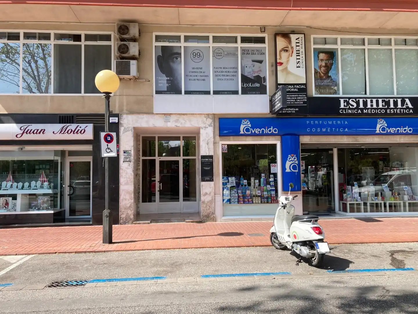 Individual de lloguer a Paseo Luís Vives 9