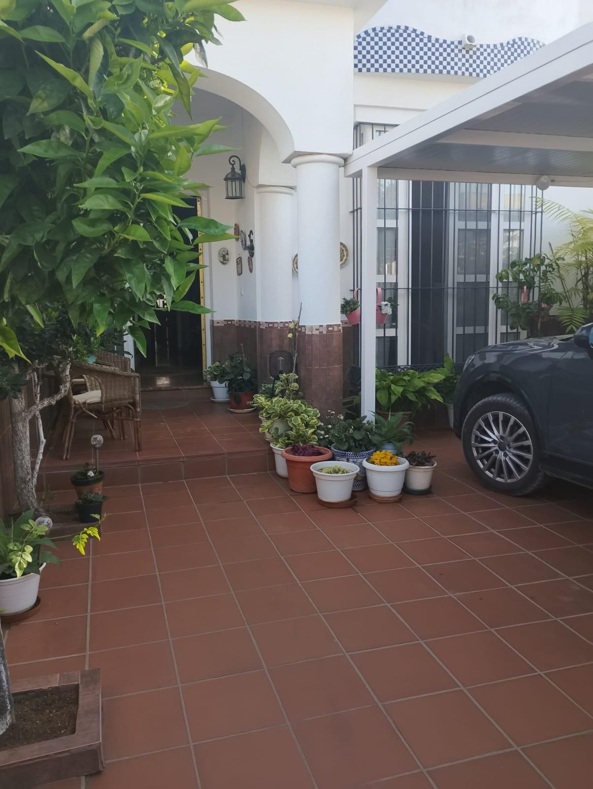 Jardí de Casa adosada en venda en Chiclana de la Frontera amb Jardí privat, Terrassa i Traster