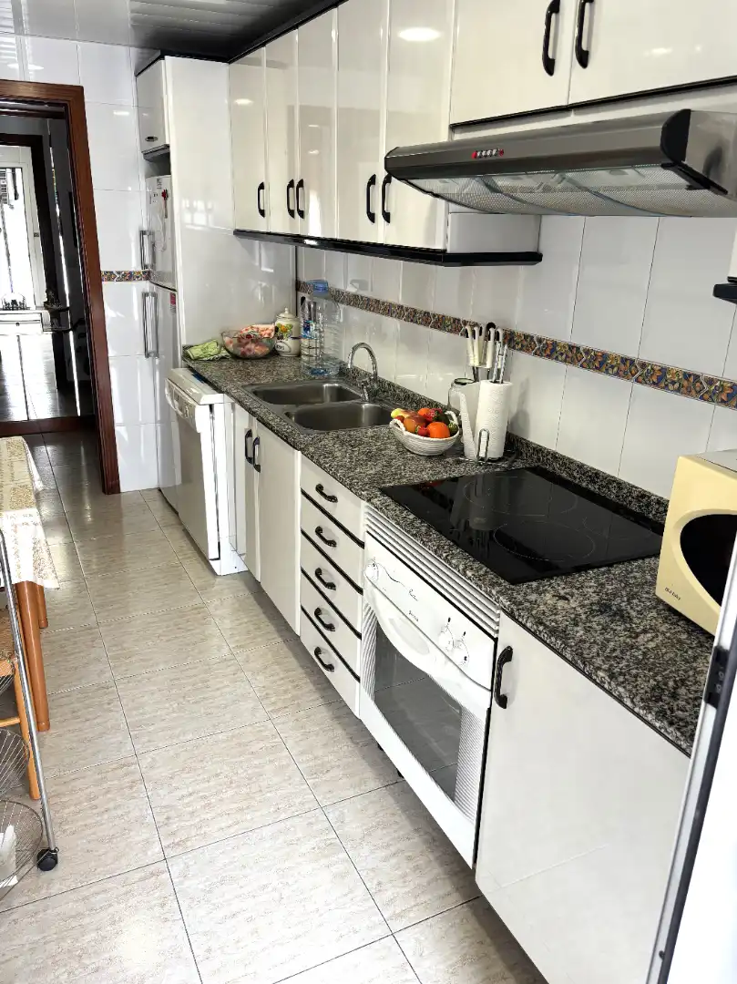 Cocina de Piso en venta en Vilafranca del Penedès con Aire acondicionado, Trastero y Amueblado