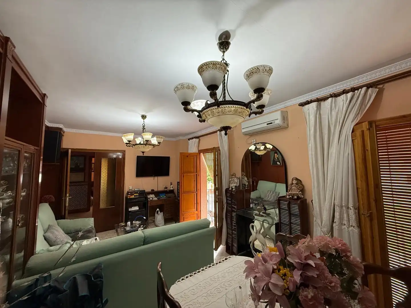 Sala de estar de Dúplex en venta en Dos Hermanas con Aire acondicionado, Calefacción y Terraza