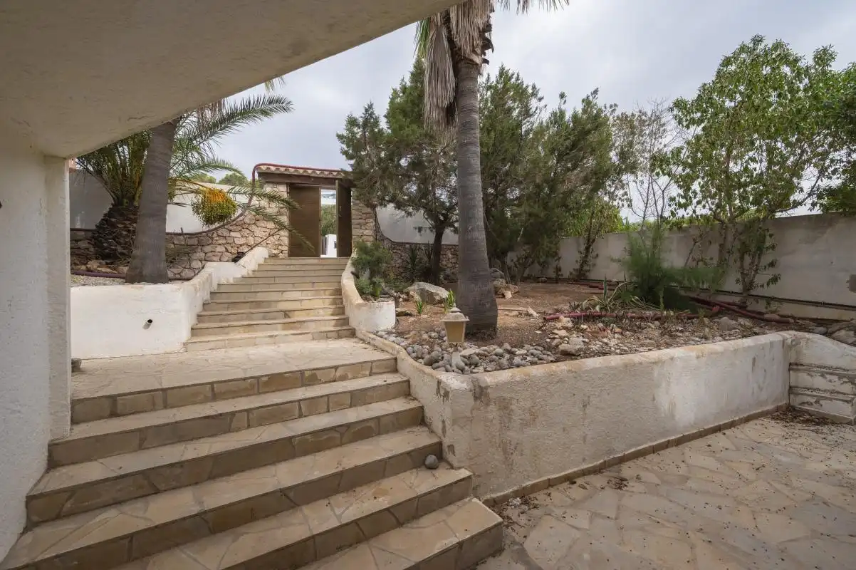 Casa o xalet en venda en Sant Josep de sa Talaia amb Calefacció, Jardí privat i Terrassa